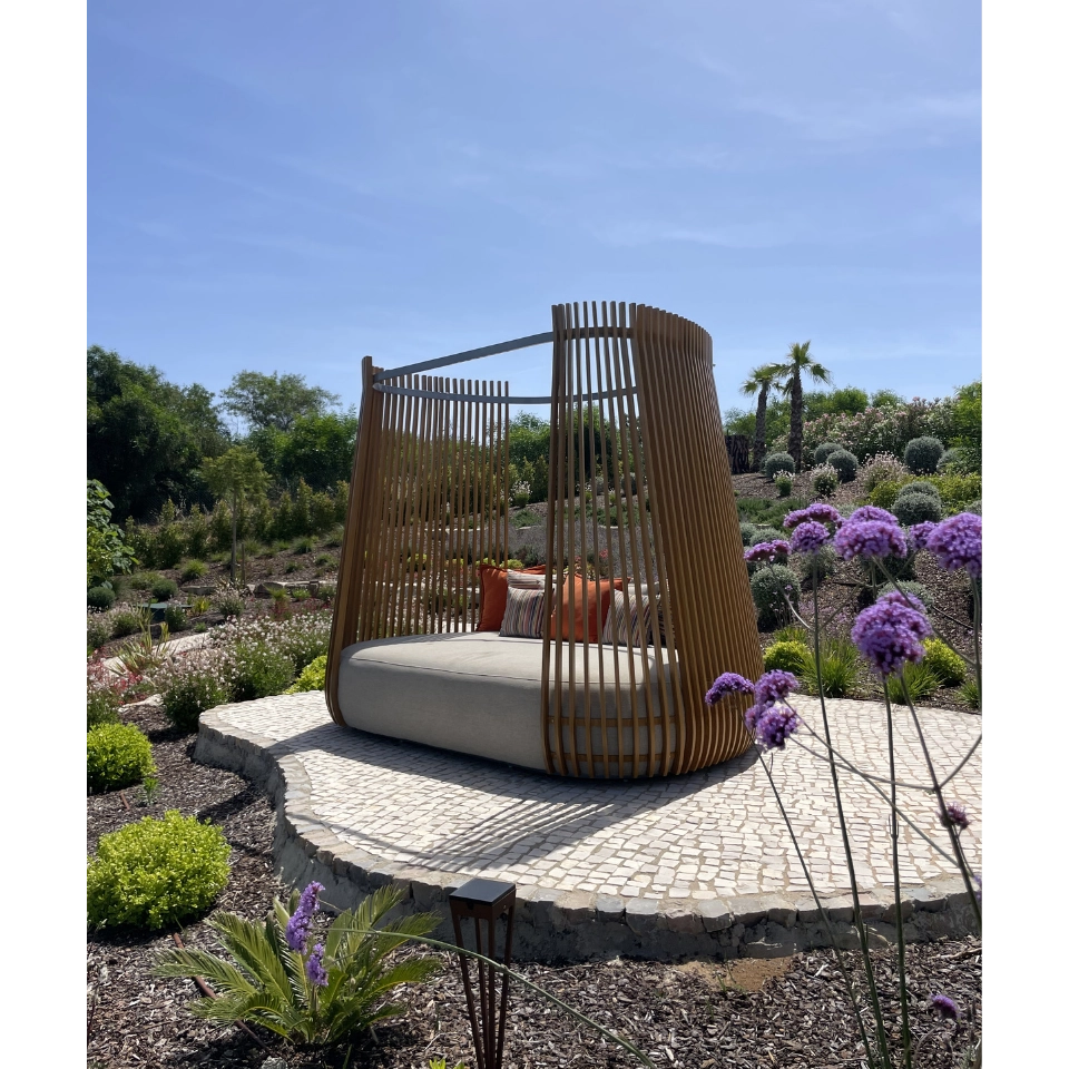 Luxury Pergolas Cleopetra